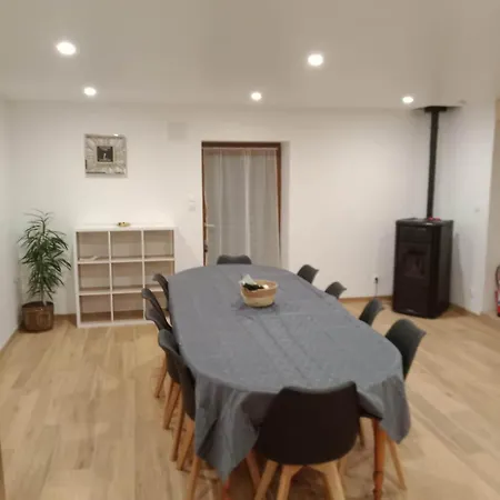 Du Plateau De بيت للعطل *
